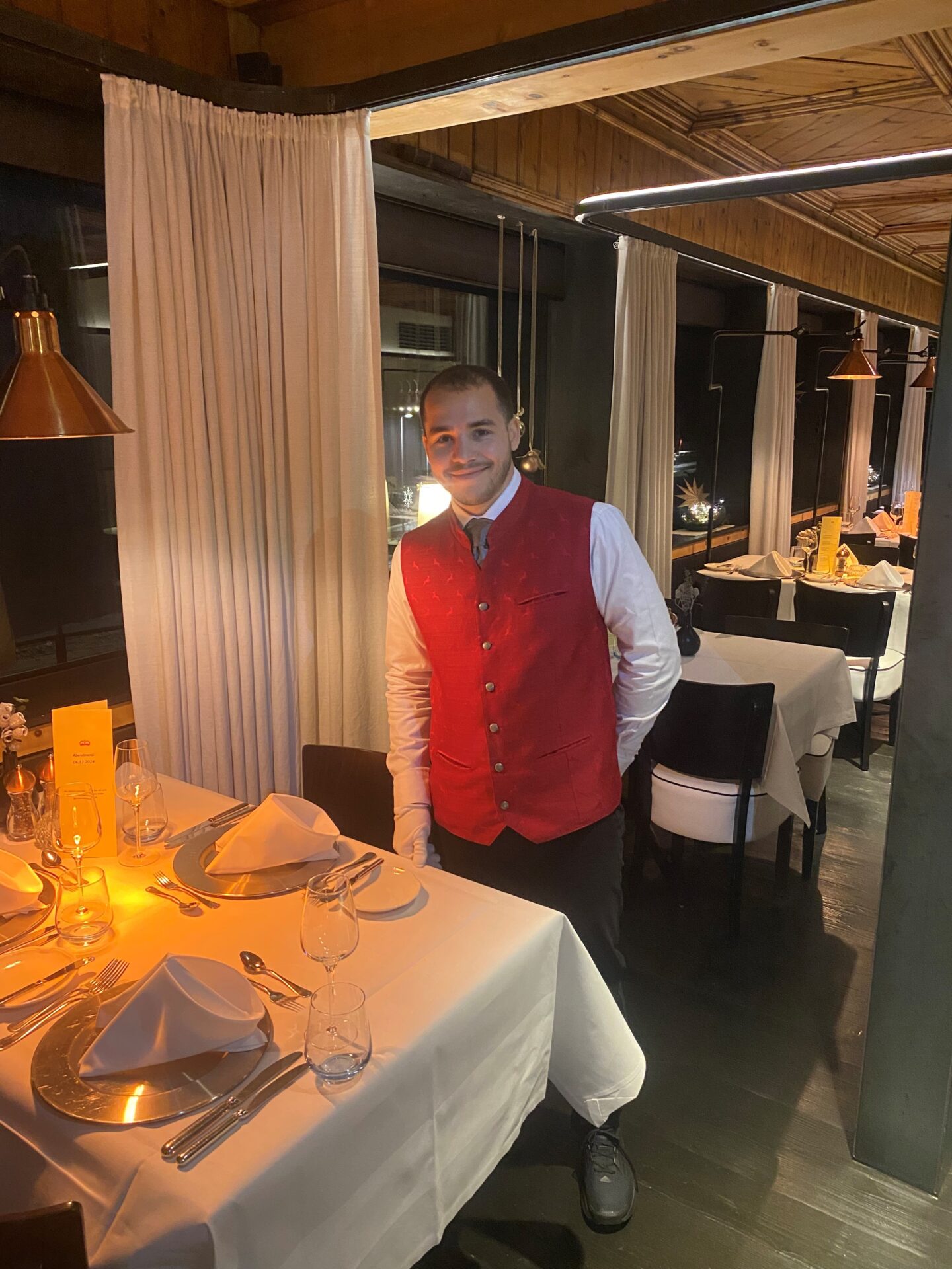 Ioannis Chatzedemetriou - Servicemitarbeiter