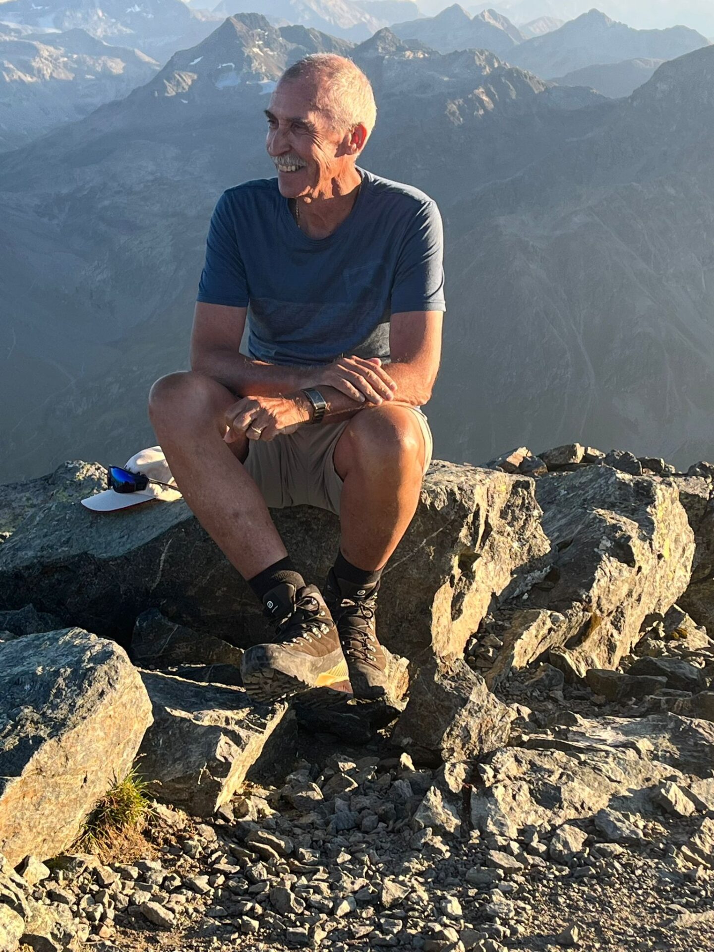 Ueli Schlittler Panoramahotel Braunwald Geführte Wanderungen Sommer 2026